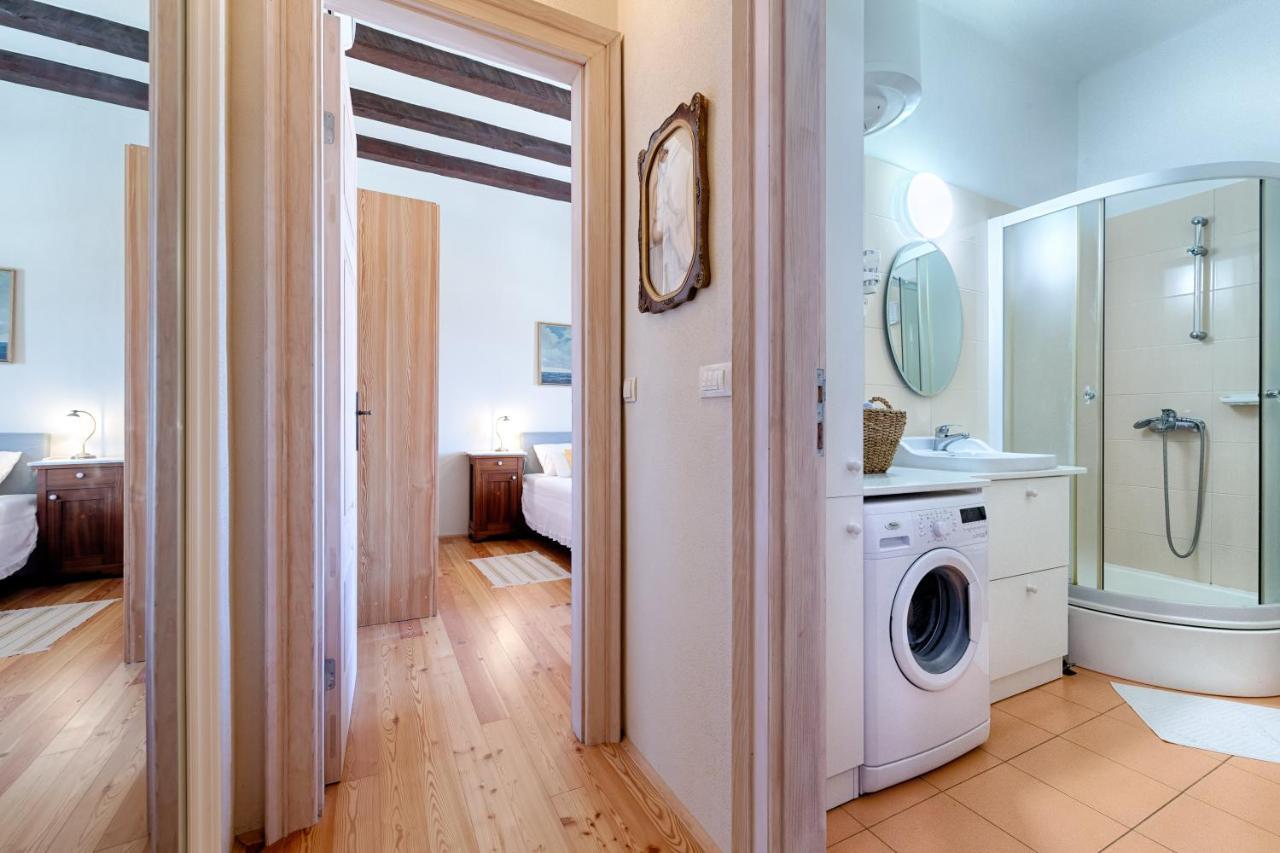 Apartment Lilly Vis Extérieur photo